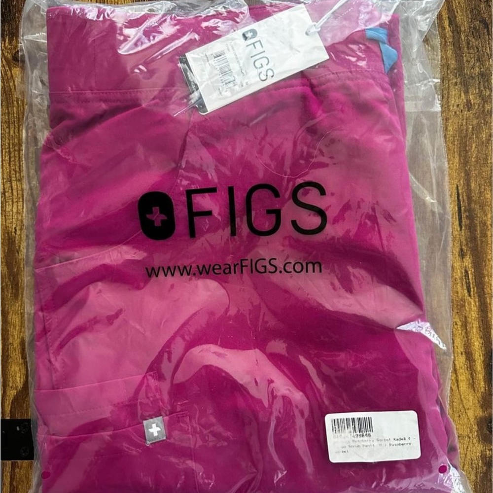 FIGS Scrub Pants - Kade Cargo